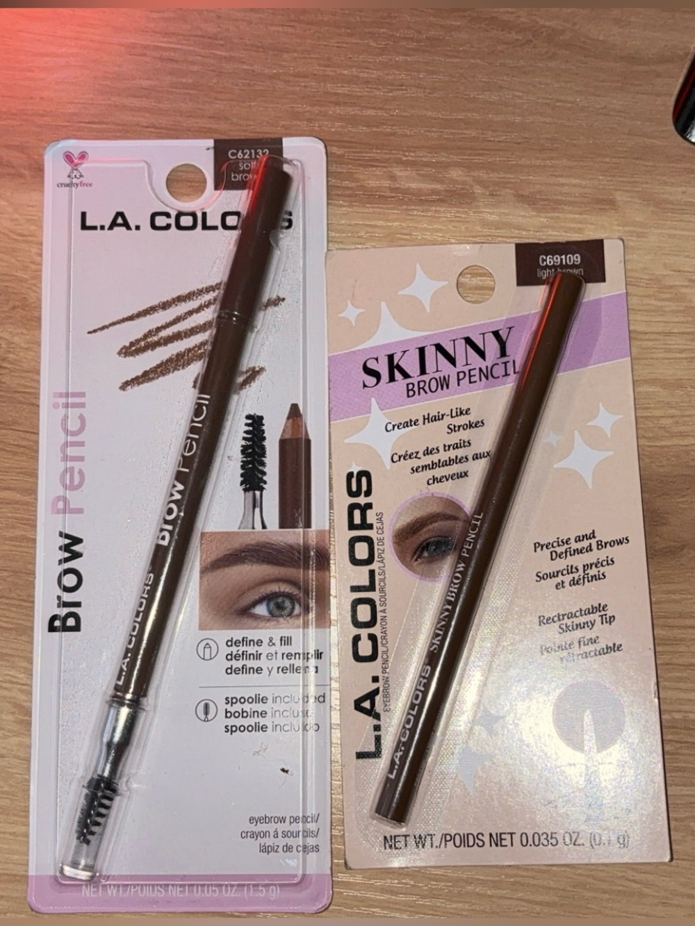 L.A. COLORS Skinny Brow Pencil Duo - Light Brown